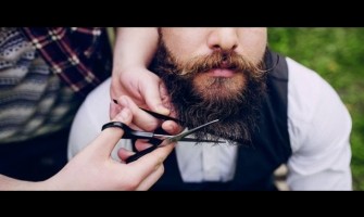[XEM VIDEO] Cạo hay tỉa râu khi dùng dung dịch mọc râu Minoxidil
